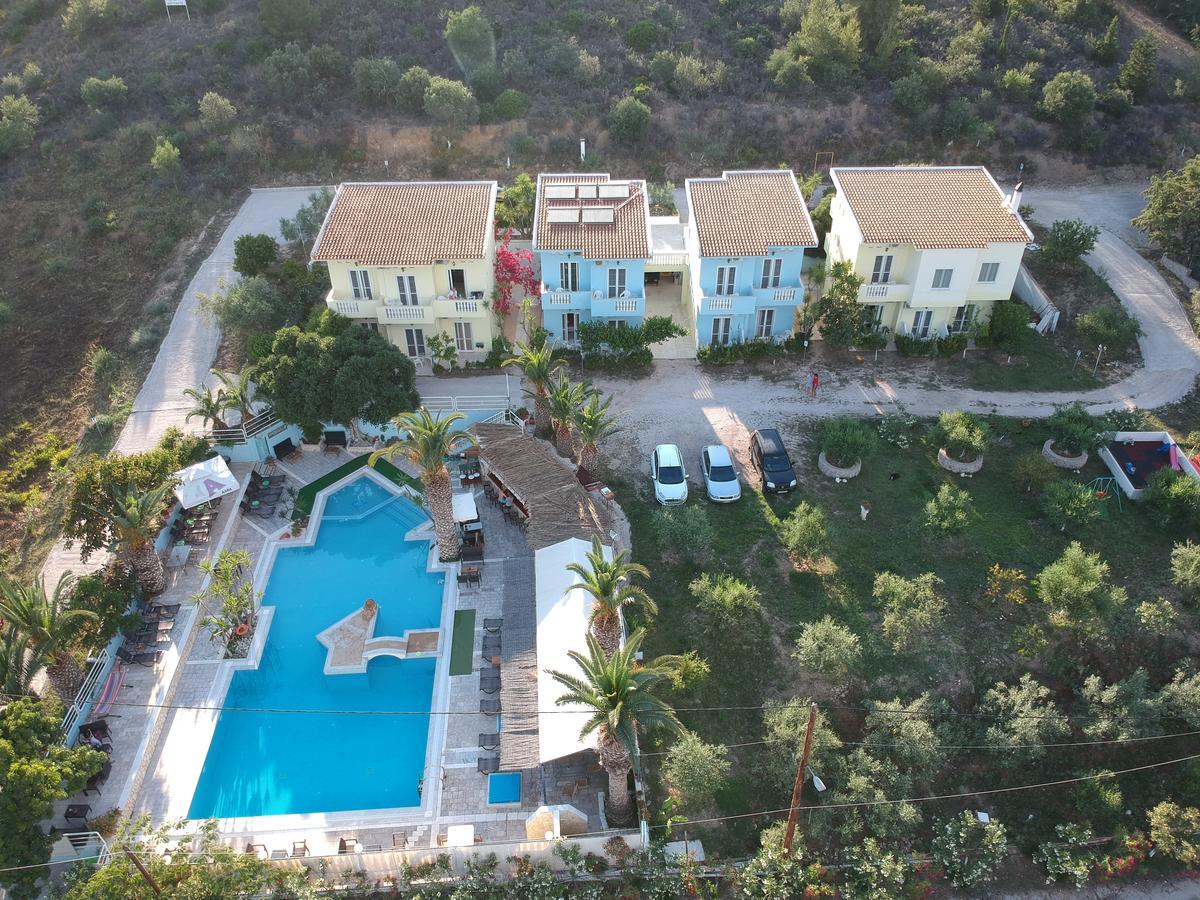 Meraki Apartments And Studios Tolón Exteriör bild